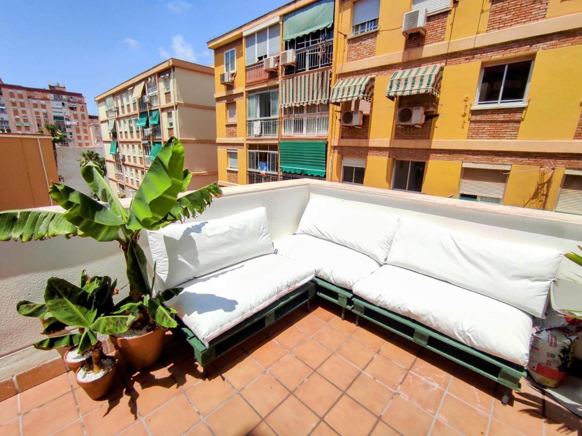 Manuela Nogales Apartments! Málaga Exteriör bild