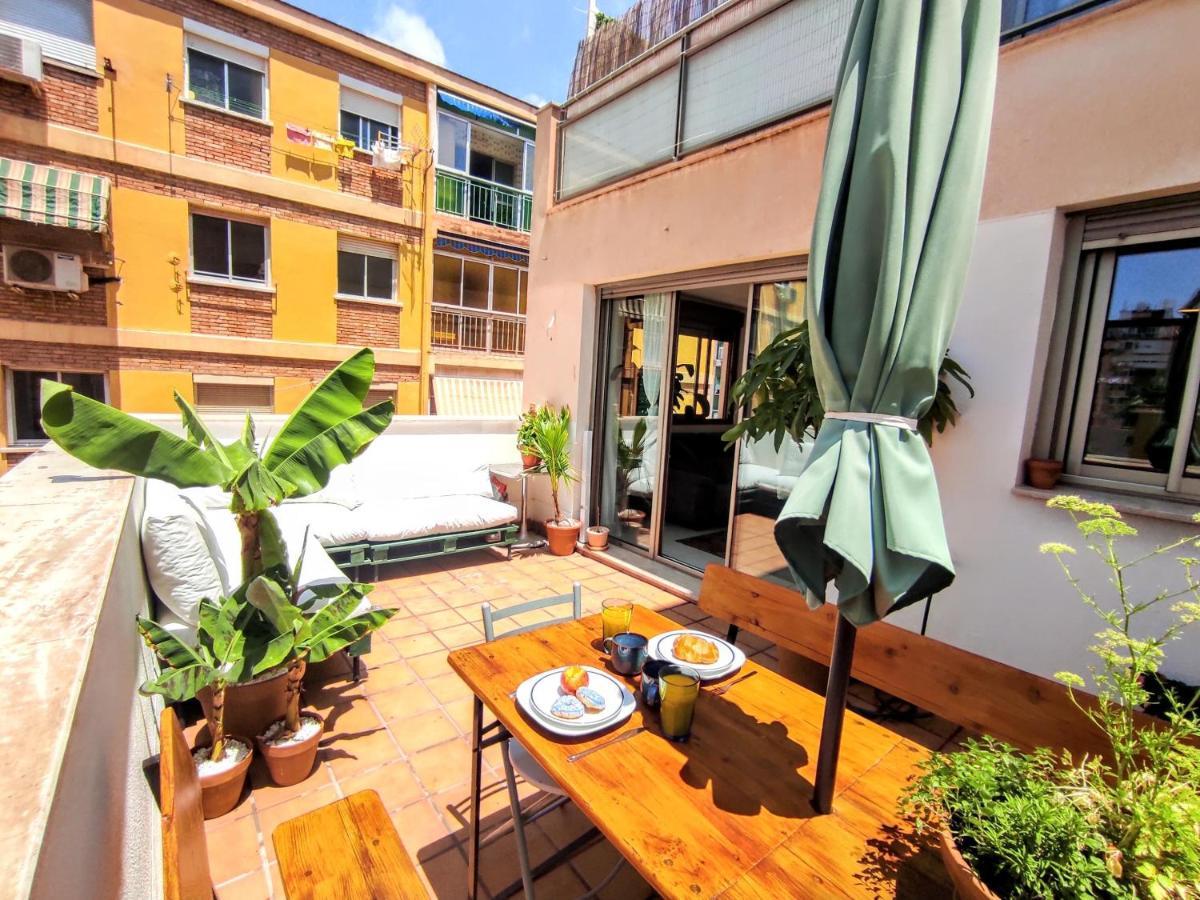 Manuela Nogales Apartments! Málaga Exteriör bild